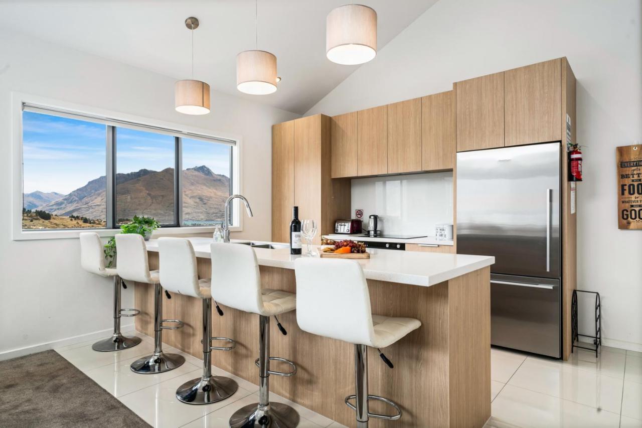 Lakeview Retreat - Queenstown Holiday Home Luaran gambar